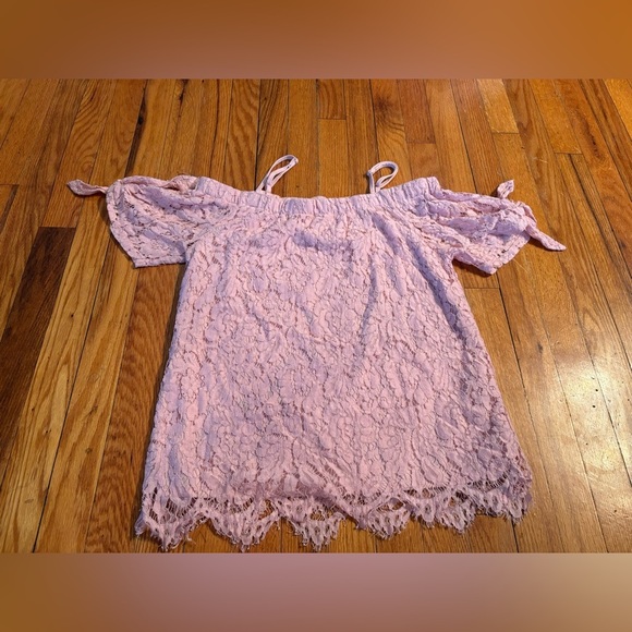 No Boundaries Pink Lace Off-Shoulder Top - Picture 1 of 4